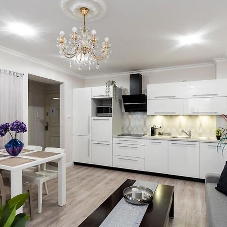 شقة Luxe Living Boutique Pilsudskiego 11 كراكوفيا المظهر الخارجي الصورة